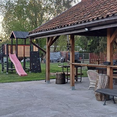 Gosciniec Twoje Mazury Nad Jeziorem Sniardwy Tuz Obok Plazy Nowe Guty Exterior foto