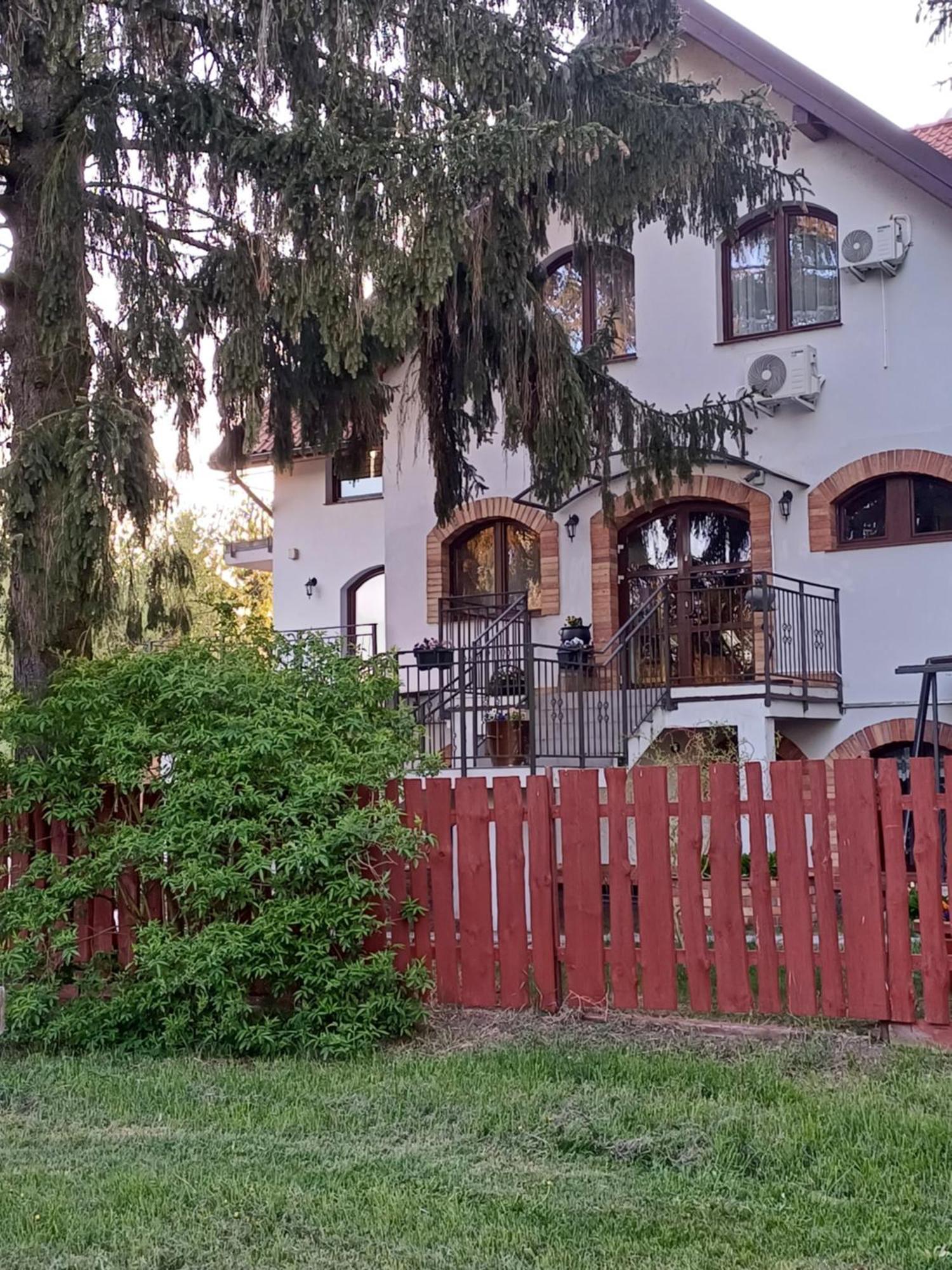 Gosciniec Twoje Mazury Nad Jeziorem Sniardwy Tuz Obok Plazy Nowe Guty Exterior foto